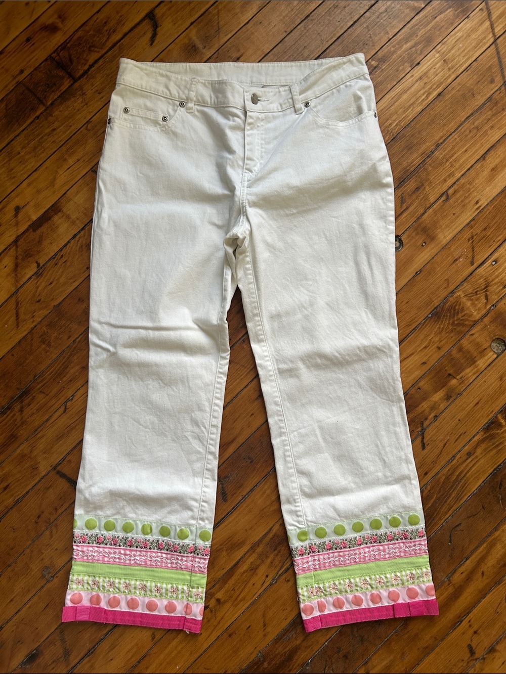 Vintage Lily Pulitzer Embroidered Pink & Lime Green Ribbon Trim Cropped Jeans